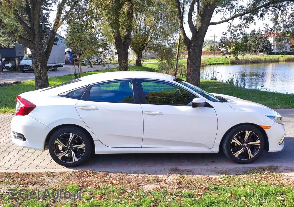 HONDA Civic 2.0 i-VTEC LX CVT