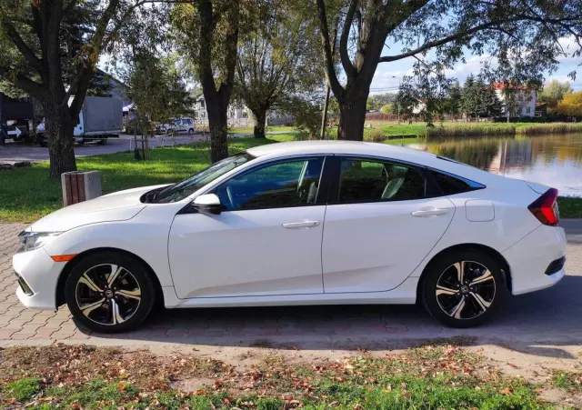 HONDA Civic 2.0 i-VTEC LX CVT