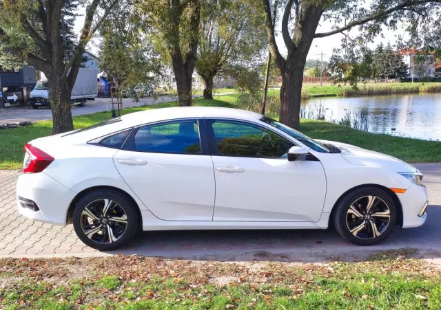 HONDA Civic 2.0 i-VTEC LX CVT