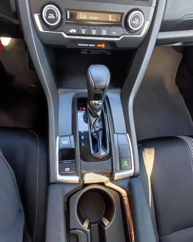 HONDA Civic 2.0 i-VTEC LX CVT