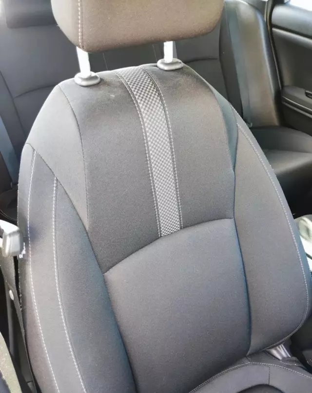 HONDA Civic 2.0 i-VTEC LX CVT