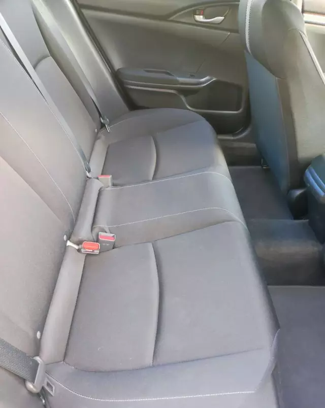 HONDA Civic 2.0 i-VTEC LX CVT