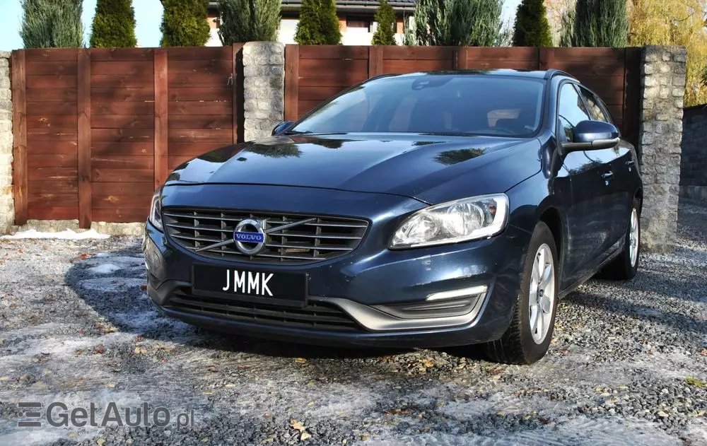 VOLVO V60 T3 Summum
