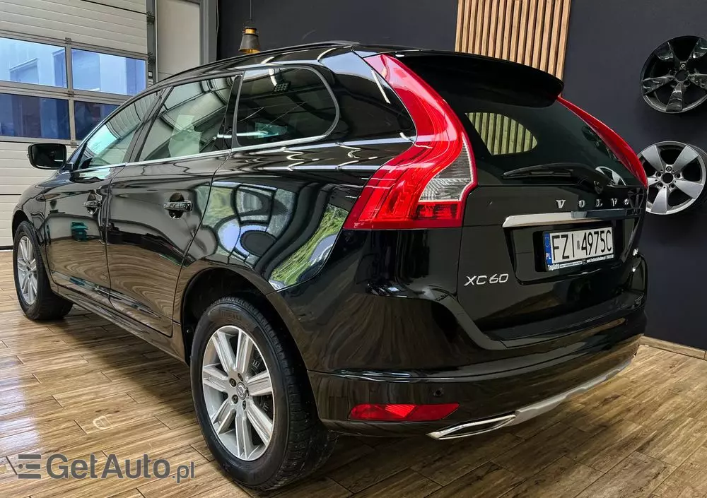 VOLVO XC 60 