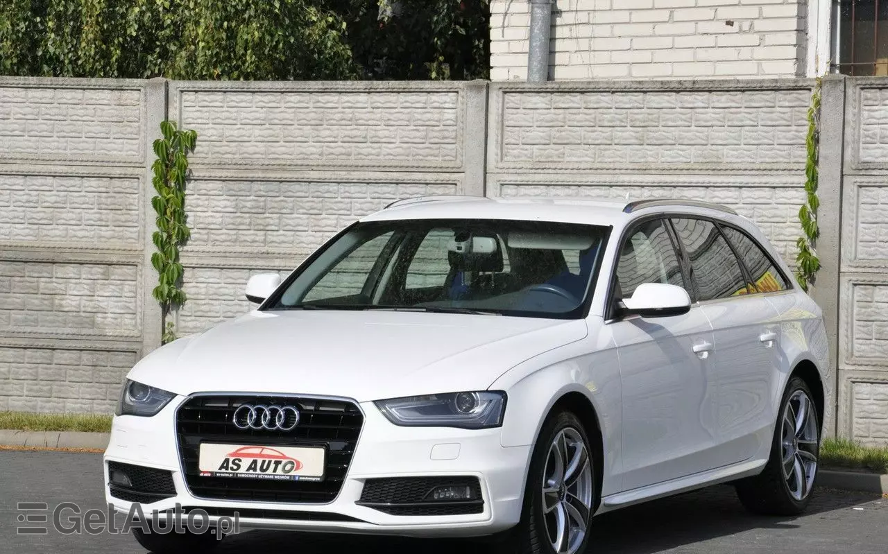 AUDI A4 