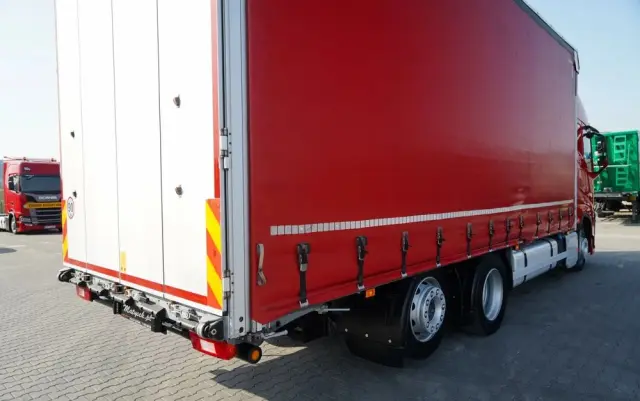 VOLVO FH 460 / FIRANKA 7,4 M  SOLÓWKA / I-SAVE / KLIMA POSTOJOWA / OŚ PODNOSZONA I SKRĘTNA / WIELTON / 