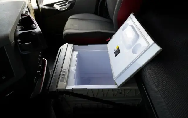 VOLVO FH 460 / FIRANKA 7,4 M  SOLÓWKA / I-SAVE / KLIMA POSTOJOWA / OŚ PODNOSZONA I SKRĘTNA / WIELTON / 