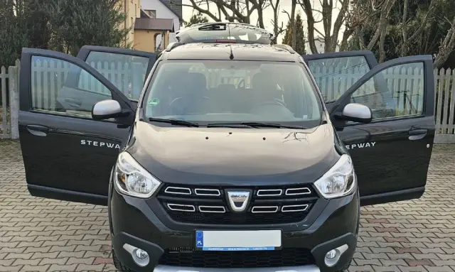 DACIA Lodgy 1.2 TCe Stepway S&S EU6