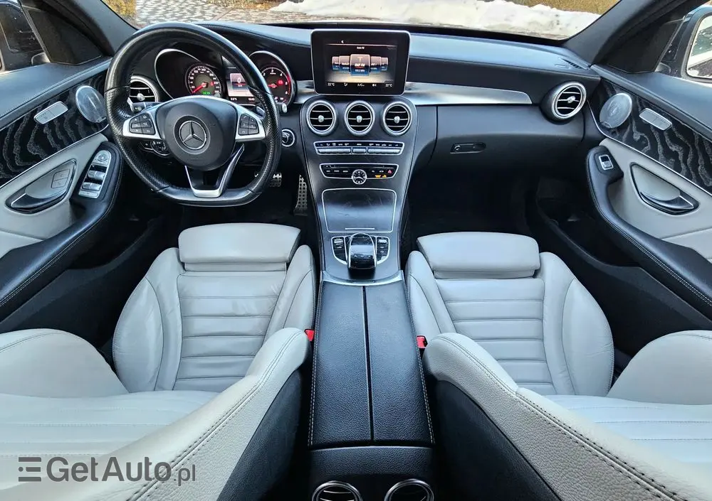 MERCEDES-BENZ Klasa C 220 (BlueTEC) d 7G-TRONIC AMG Line