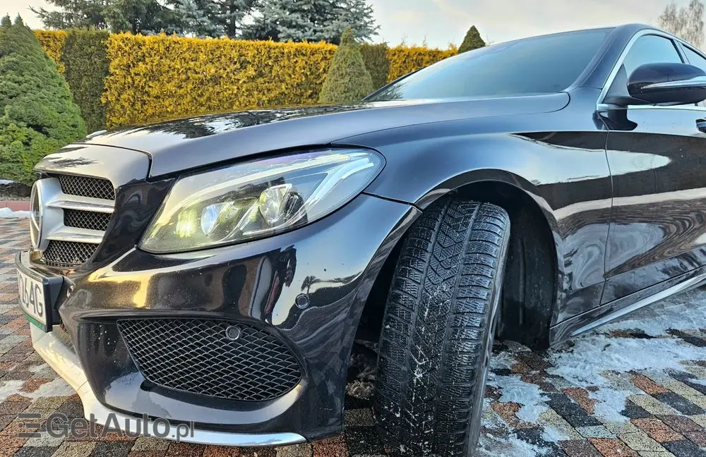 MERCEDES-BENZ Klasa C 220 (BlueTEC) d 7G-TRONIC AMG Line