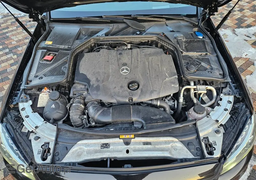 MERCEDES-BENZ Klasa C 220 (BlueTEC) d 7G-TRONIC AMG Line