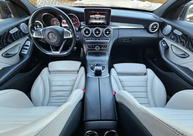 MERCEDES-BENZ Klasa C 220 (BlueTEC) d 7G-TRONIC AMG Line