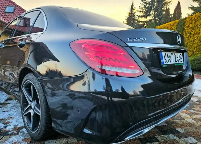 MERCEDES-BENZ Klasa C 220 (BlueTEC) d 7G-TRONIC AMG Line