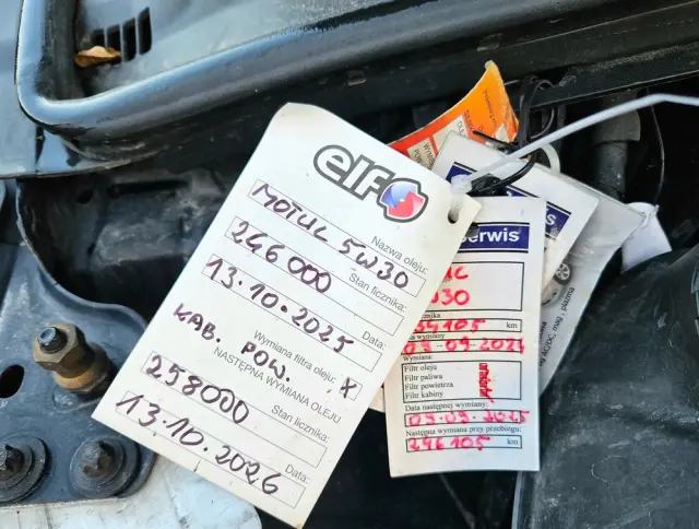 MERCEDES-BENZ Klasa C 220 (BlueTEC) d 7G-TRONIC AMG Line