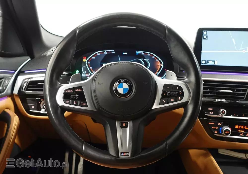 BMW Seria 5 520d xDrive M Sport sport