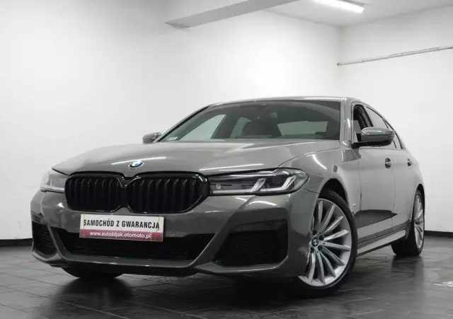BMW Seria 5 520d xDrive M Sport sport