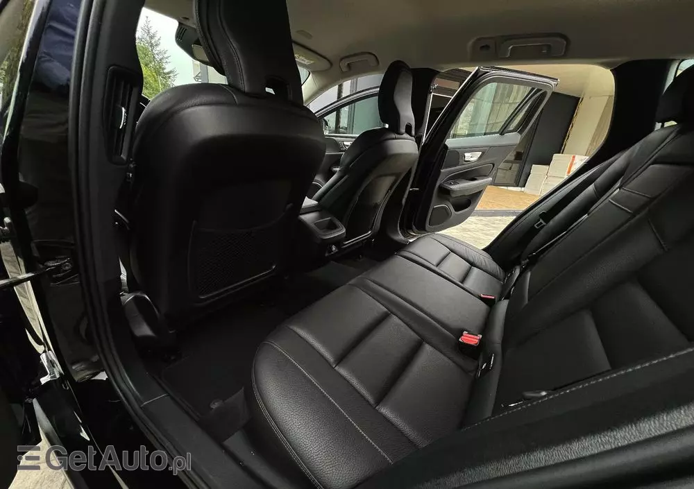 VOLVO V60 D4 Inscription