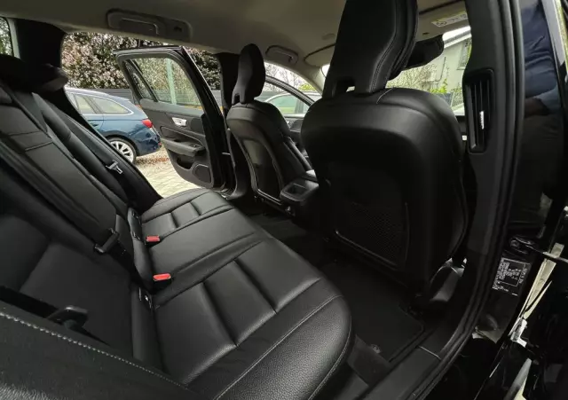 VOLVO V60 D4 Inscription