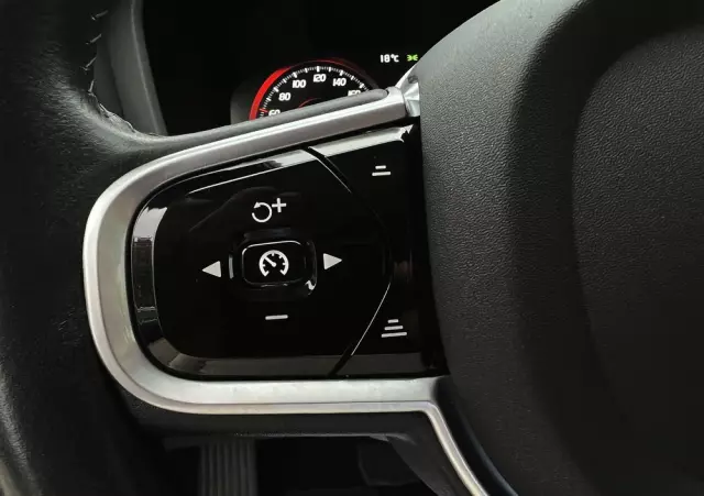 VOLVO V60 D4 Inscription