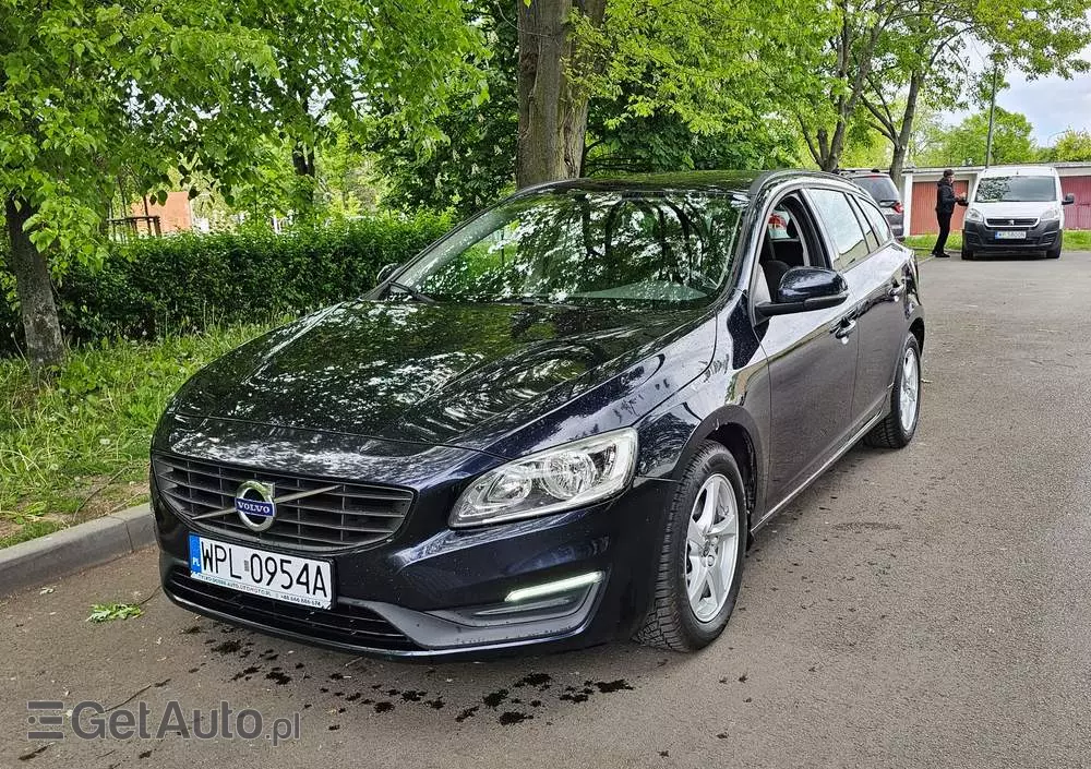 VOLVO V60 D2 Geartronic Kinetic