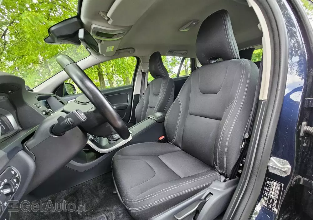 VOLVO V60 D2 Geartronic Kinetic