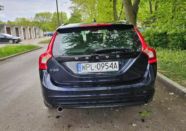 VOLVO V60 D2 Geartronic Kinetic