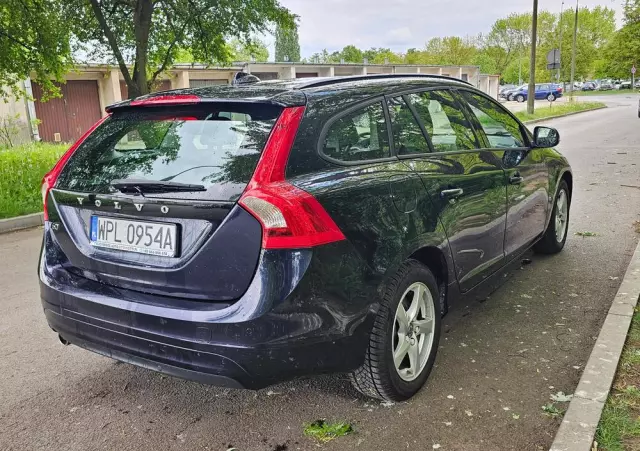 VOLVO V60 D2 Geartronic Kinetic