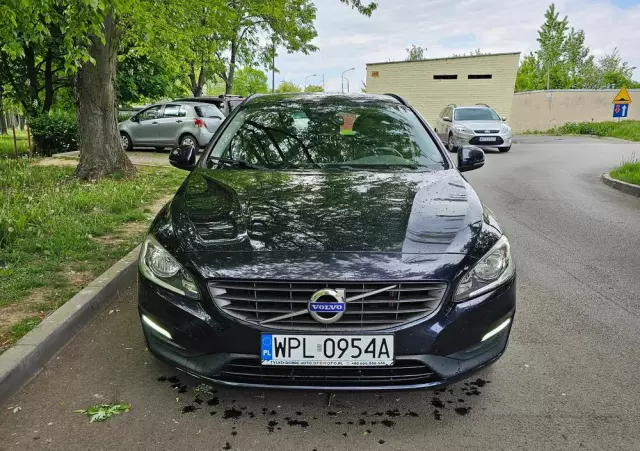 VOLVO V60 D2 Geartronic Kinetic