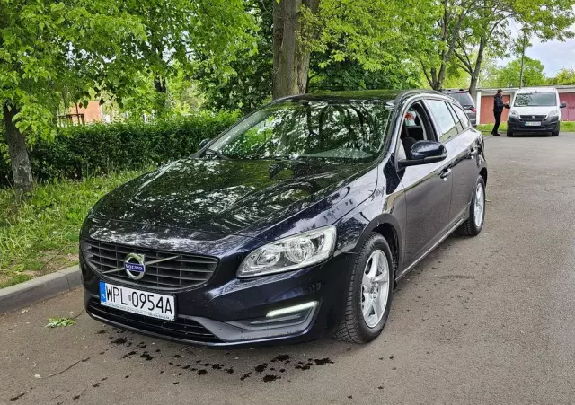 VOLVO V60 D2 Geartronic Kinetic