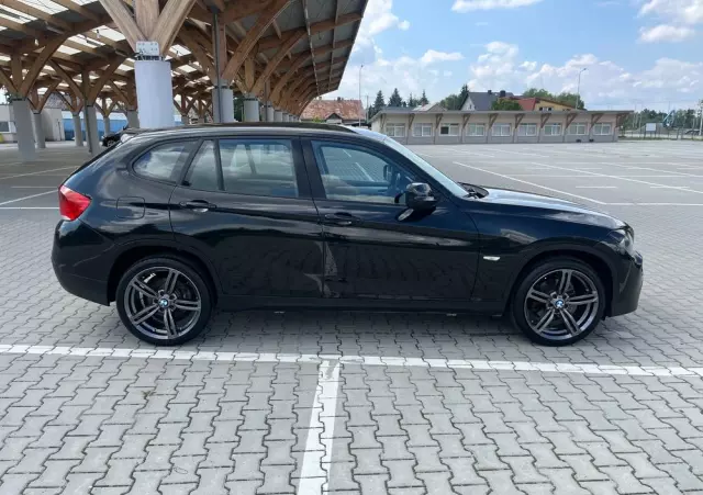 BMW X1 SDrive18d