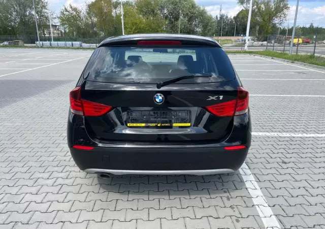 BMW X1 SDrive18d