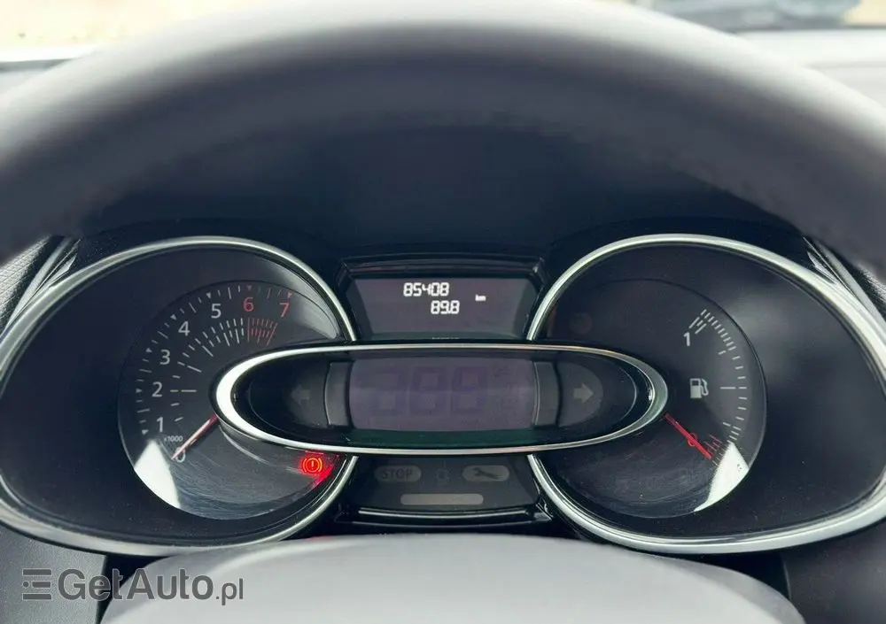 RENAULT Clio ENERGY TCe 120 LIMITED 2018