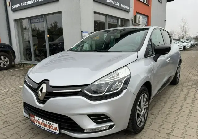 RENAULT Clio ENERGY TCe 120 LIMITED 2018