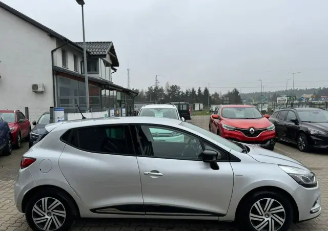 RENAULT Clio ENERGY TCe 120 LIMITED 2018