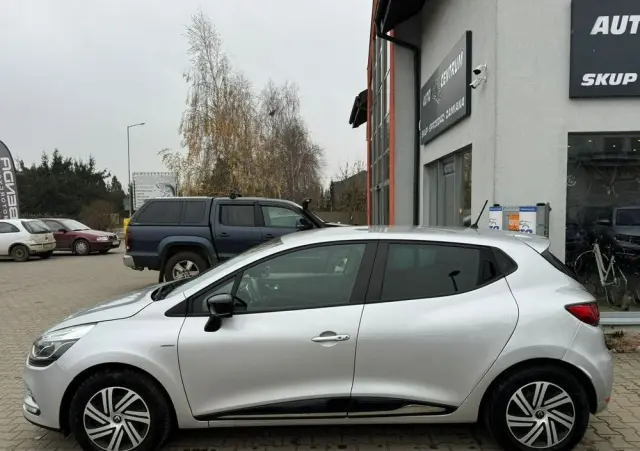 RENAULT Clio ENERGY TCe 120 LIMITED 2018