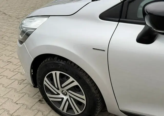 RENAULT Clio ENERGY TCe 120 LIMITED 2018