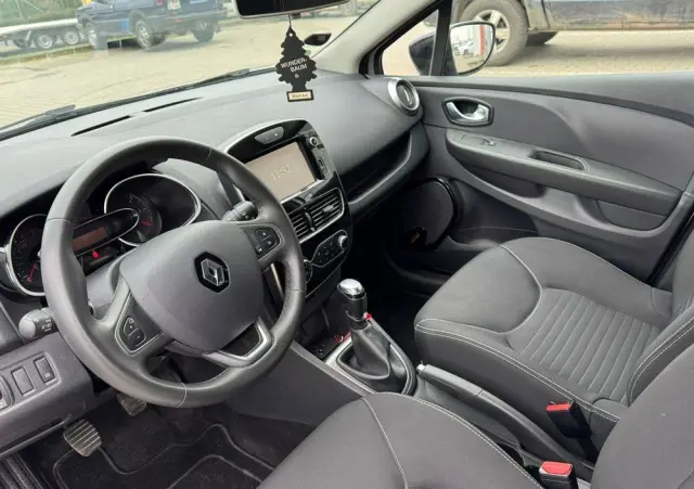 RENAULT Clio ENERGY TCe 120 LIMITED 2018