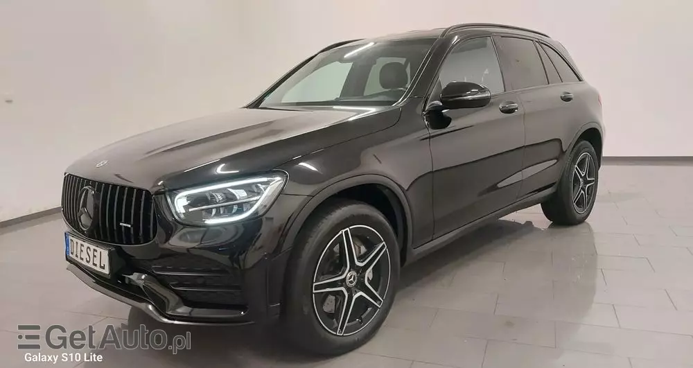 MERCEDES-BENZ GLC 300 d 4Matic 9G-TRONIC AMG Line Plus