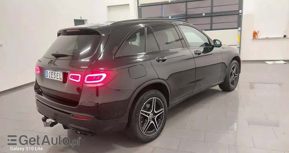 MERCEDES-BENZ GLC 300 d 4Matic 9G-TRONIC AMG Line Plus