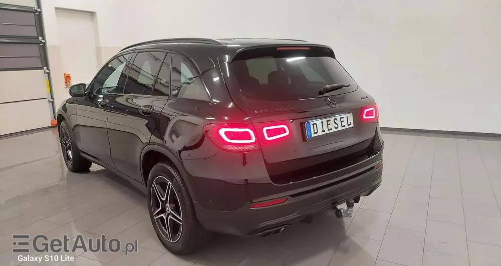 MERCEDES-BENZ GLC 300 d 4Matic 9G-TRONIC AMG Line Plus