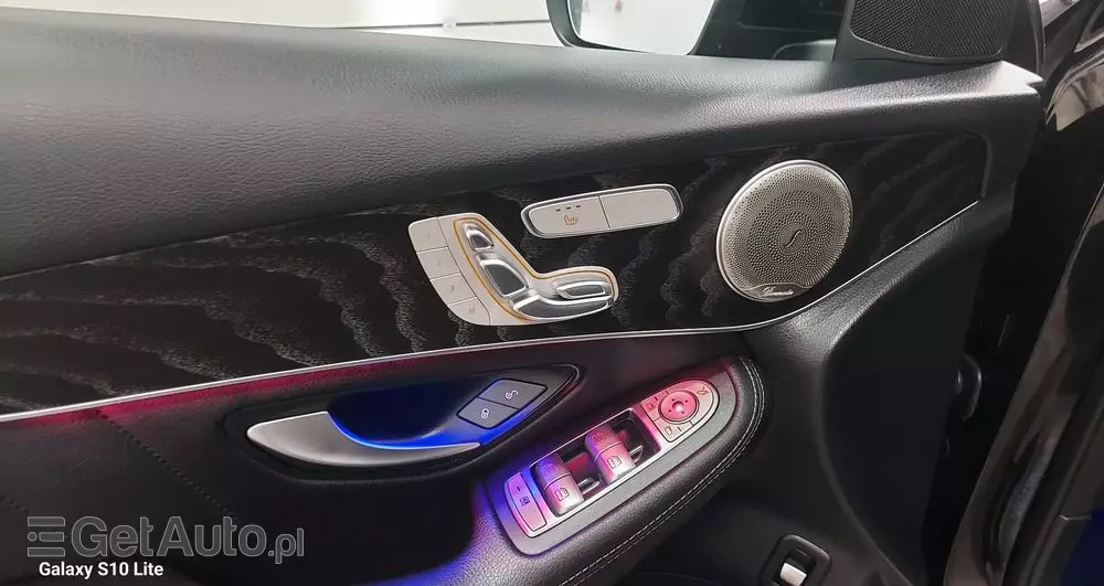 MERCEDES-BENZ GLC 300 d 4Matic 9G-TRONIC AMG Line Plus