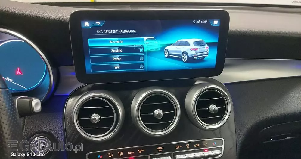 MERCEDES-BENZ GLC 300 d 4Matic 9G-TRONIC AMG Line Plus