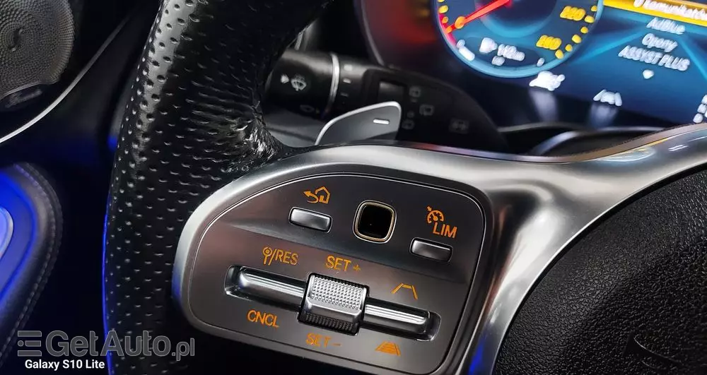 MERCEDES-BENZ GLC 300 d 4Matic 9G-TRONIC AMG Line Plus