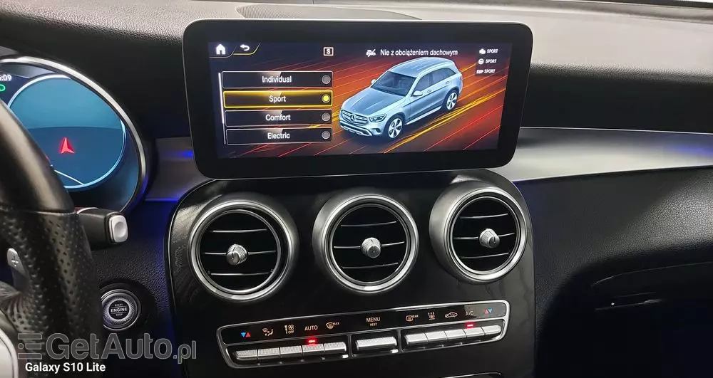 MERCEDES-BENZ GLC 300 d 4Matic 9G-TRONIC AMG Line Plus