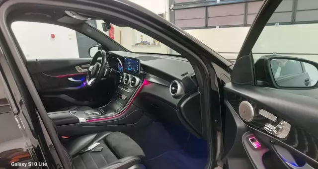 MERCEDES-BENZ GLC 300 d 4Matic 9G-TRONIC AMG Line Plus