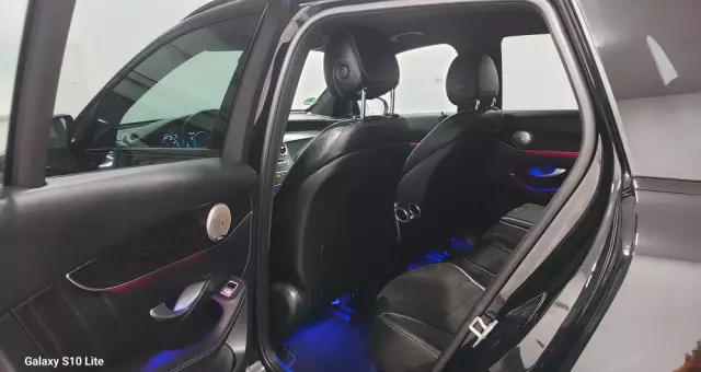 MERCEDES-BENZ GLC 300 d 4Matic 9G-TRONIC AMG Line Plus