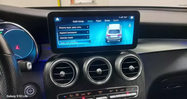 MERCEDES-BENZ GLC 300 d 4Matic 9G-TRONIC AMG Line Plus