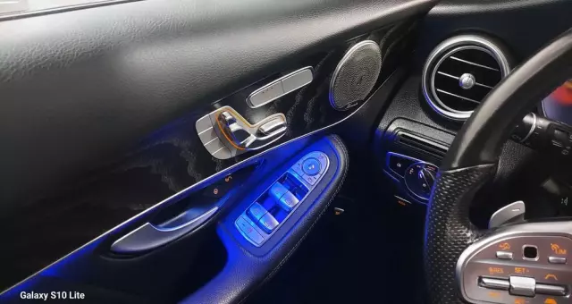 MERCEDES-BENZ GLC 300 d 4Matic 9G-TRONIC AMG Line Plus