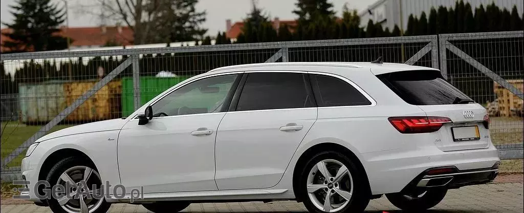 AUDI A4 