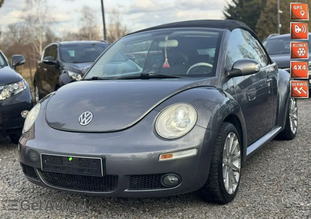VOLKSWAGEN New Beetle 